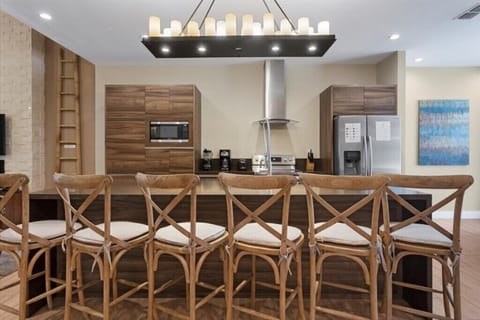 7541 Brooklyn (7).jpg