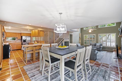 Dinning Room for gathering at mealtimes