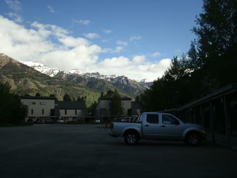 The view of the Tetons from the parking area
