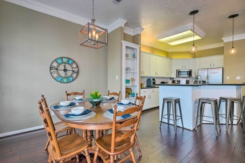 Kitchen | Fully Equipped