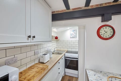 Thimble Cottage, Whitby - Stay North Yorkshire