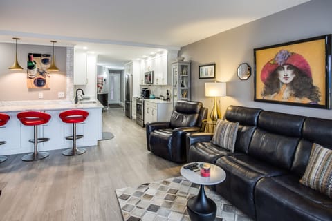 Leather Recliner & Dual Reclining Sofa