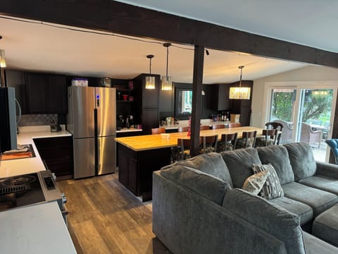 Table that sits 12+ for open layout and conversations