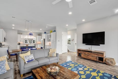 Beautiful open concept floor plan