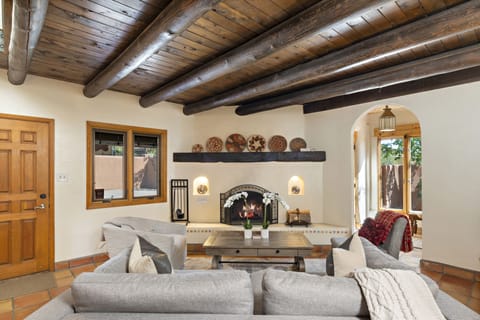 Living room with fireplace
