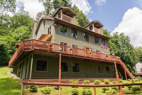 Main house, 4 stories, 3600 square feet, plus mini golf on roof