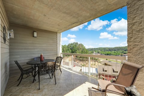 You Have Arrived - Welcome to your own personal paradise and enjoy a vacation fit for royalty!