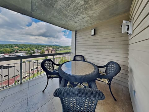 Welcome to Your Mountain Escape at Whispering Pines 244