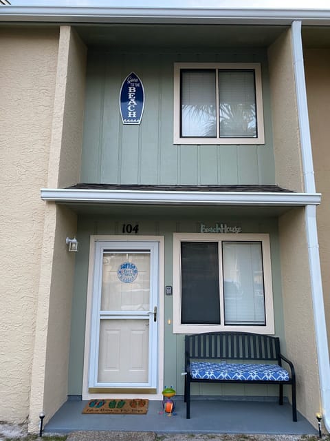 Only 3 min walk to the beach.