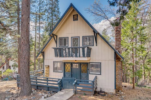 Pioneer Vacation Rental | 3BR | 2.5BA | 1,300 Sq Ft