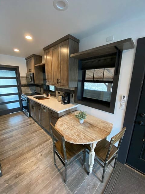 The Guest apartment has a full brand new modern kitchen.