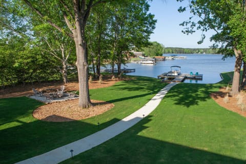 Walkway from home to Dock