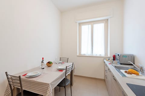 Kitchen and dining area