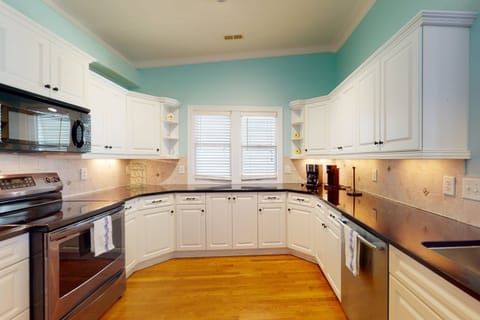 There's room for several cooks in this kitchen