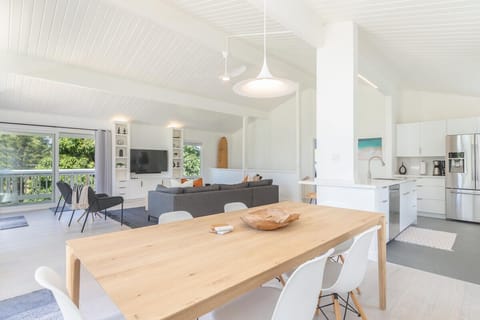 Living, Dining & Kitchen