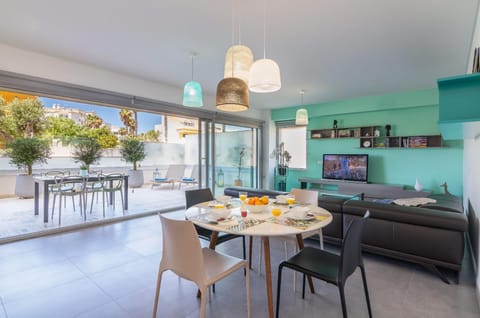 Living area. Garden Design Portugal Staycation Albufeira