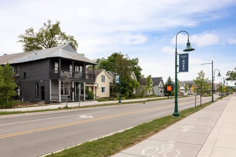 "Great space! Fairly short walk from Front street, good location."
-Spencer, June 2023