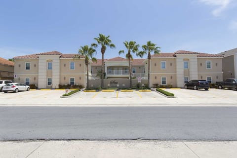 Road, Transportation, Parking Lot, Parking, Office Building