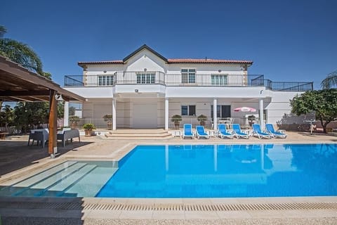 Villa PRAN75, beautiful and modern 5 bedroom villa with private pool