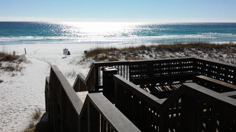 Chateau La Mer II Boardwalk