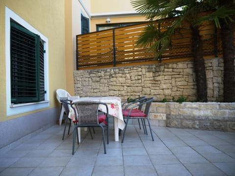 Terrace. Terrace / Ground floor
