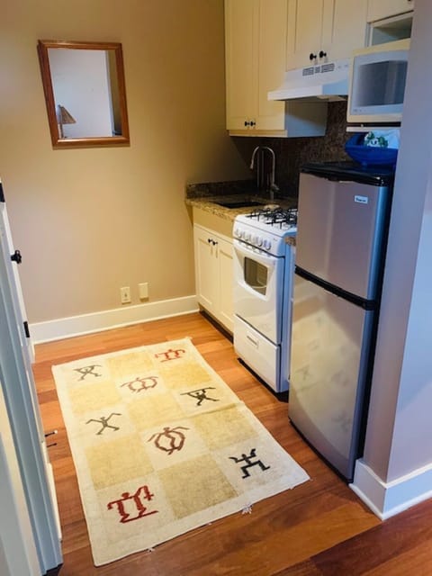 The kitchen in the connected Ohana. 