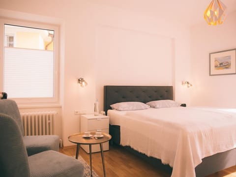 Doppelzimmer 20m2, mit DU, Bad, WC - Nefer, Haus Apartment in Bad Hofgastein