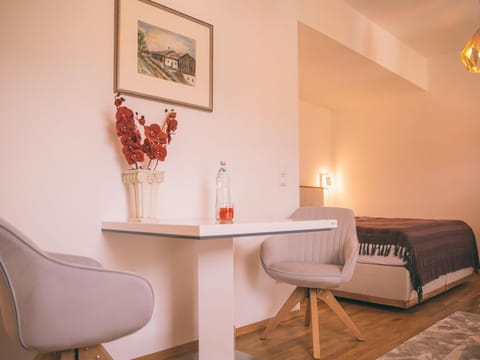 Doppelzimmer 25m2, mit DU, Bad, WC - Nefer, Haus Apartment in Bad Hofgastein