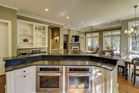 19 West Beach Lagoon - Kitchen