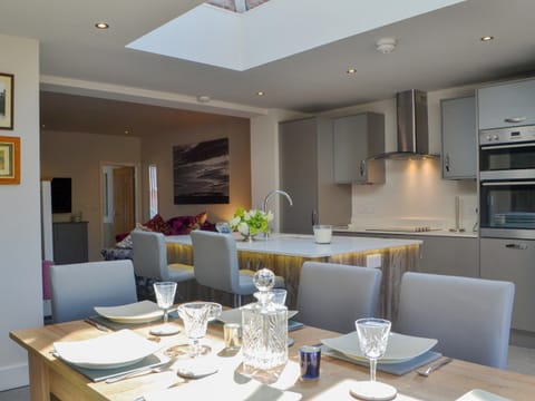 Dining Area | Regent Cottage, Beverley