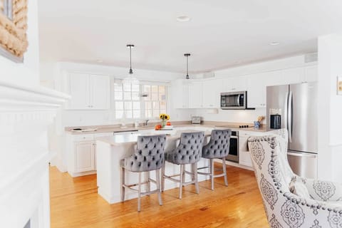 5 Nantucket Vacation Rental Home Kitchen 1
