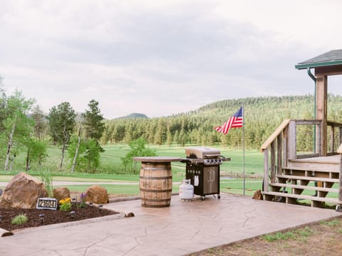 Beautiful spot to grill over looking the meadow!