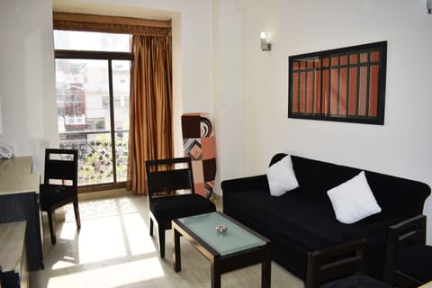 BedChambers Serviced Apartments, Sector 40.
