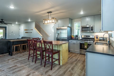 Full Kitchen!!!! Enjoy the concrete country tops and butch block island.