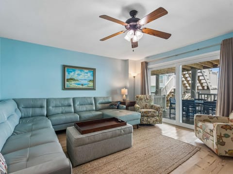 Welcome to Boardwalk Townhomes #17A