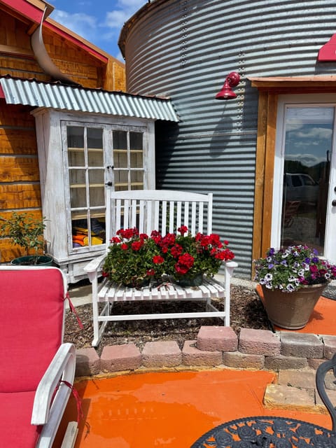Entrance to Silo Chateau