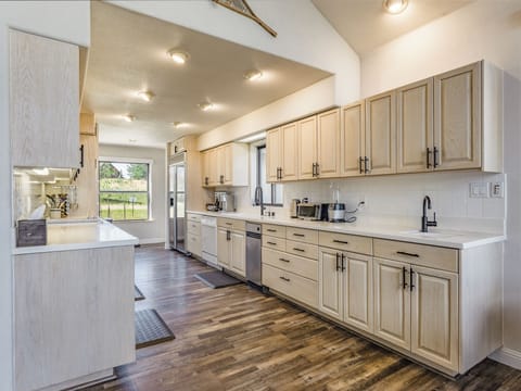 A huge galley kitchen with everything you need to even make Thanksgiving dinner!