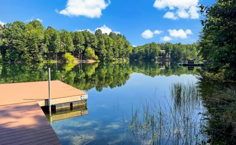 Additional view of dock on Shumont Lake