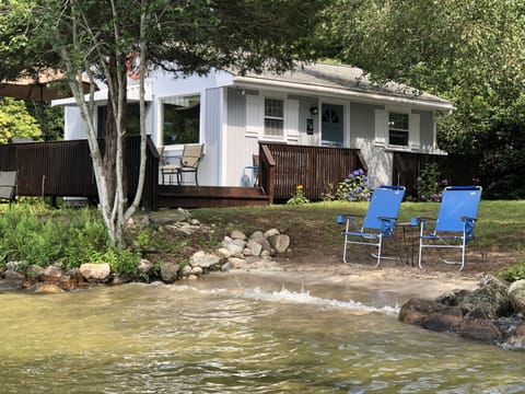 Adorable cottage with your own private beach.