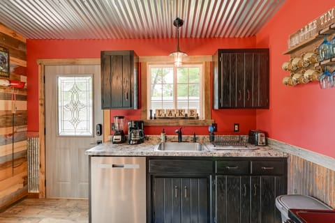 Kitchen | Fully Equipped | Cooking Basics