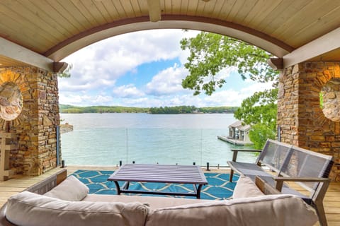 Morganton Vacation Rental | 3BR | 2.5BA | 2,400 Sq Ft | 2-Story Home