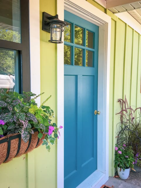 Covered front door entry