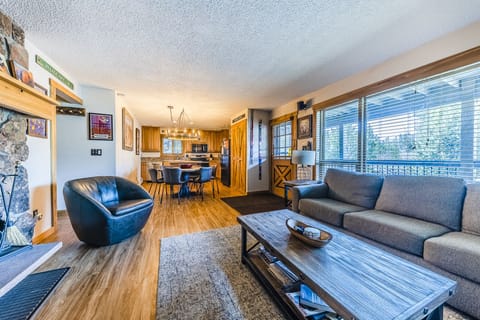 Living room - Spacious, modern living room.