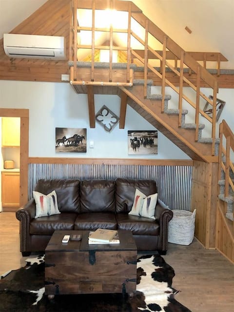 Welcome to Happy Trails, a comfortable home easily walkable to downtown Cody