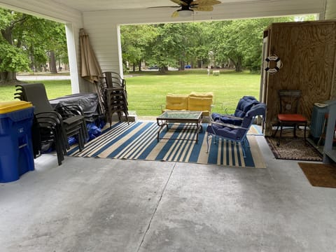 Carport, outdoor shower