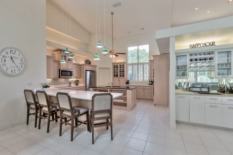 Livingroom, ktichen and dining room all open to one another.