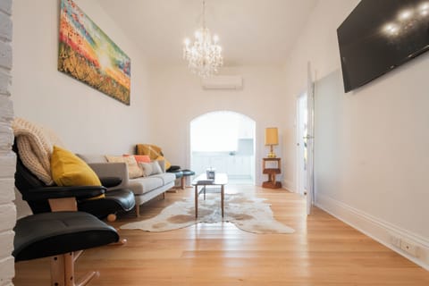 Comfy living area with Netflix