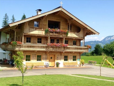 Ferienhof Formegg - Appartement/fewo, Dusche o. Bad, WC, 2 Schlafräume Farm Stay in Salzburgerland