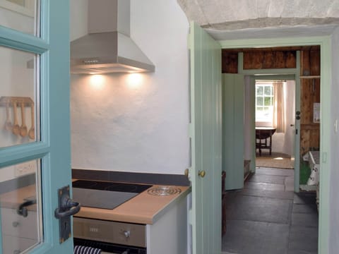 Kitchen | Gamekeepers Cottage, Newchapel, near Cardigan