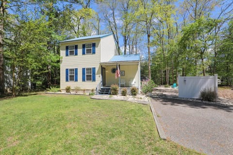 Exterior,The Cottages,